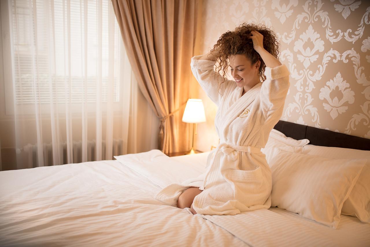 קרגיובאק Garni Hotel President De Luxe מראה חיצוני תמונה